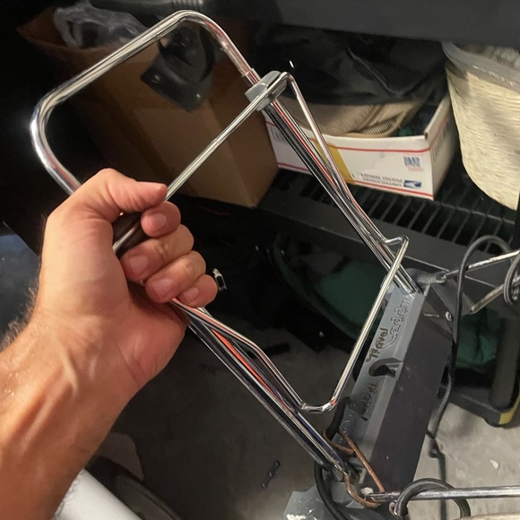 Golf bag cart Travel caddy
Used - Picture 6 of 6